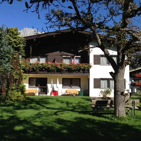 Haus Hager - Maria Hager 아파트