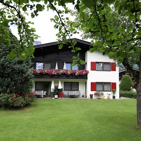 Haus Hager - Maria Hager