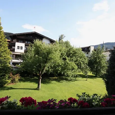 Haus Hager - Maria Hager * Ellmau